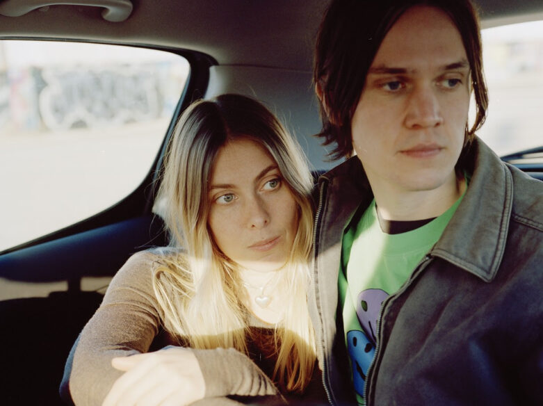 Snuggle Playthings video - debut album GOODBYEHOUSE - Escho duo Copenhagen