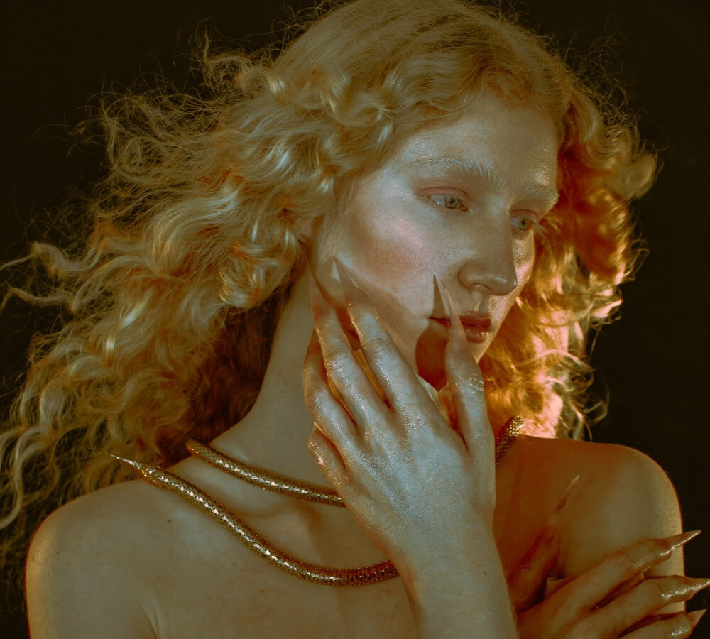 lene 3000 debut album Greatest Swamp Hits lights off video