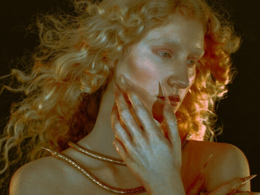 lene 3000 debut album Greatest Swamp Hits lights off video